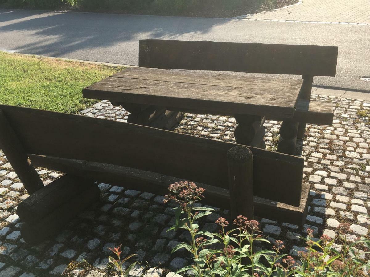 Ferienwohnung Zum Dorfwirt Riedenburg Buitenkant foto