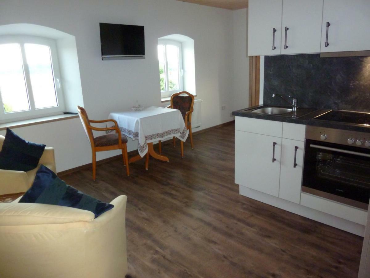 Ferienwohnung Zum Dorfwirt Riedenburg Buitenkant foto