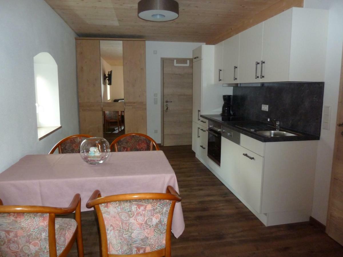 Ferienwohnung Zum Dorfwirt Riedenburg Buitenkant foto